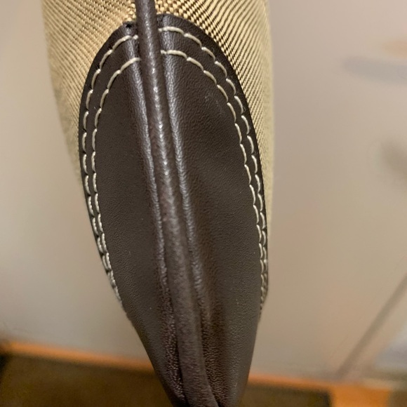 Prada Bag - Genuine Made in Milan Crossbody - Picture 11 of 16